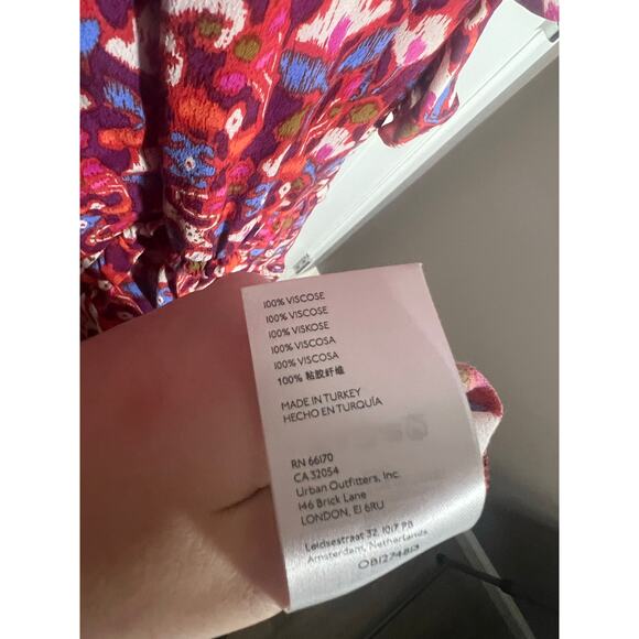 ANTHROPOLOGIE Robin Tiered Mini Dress Red Pink‎ Purple Ruffle VNeck Geo Sz L - Picture 10 of 11